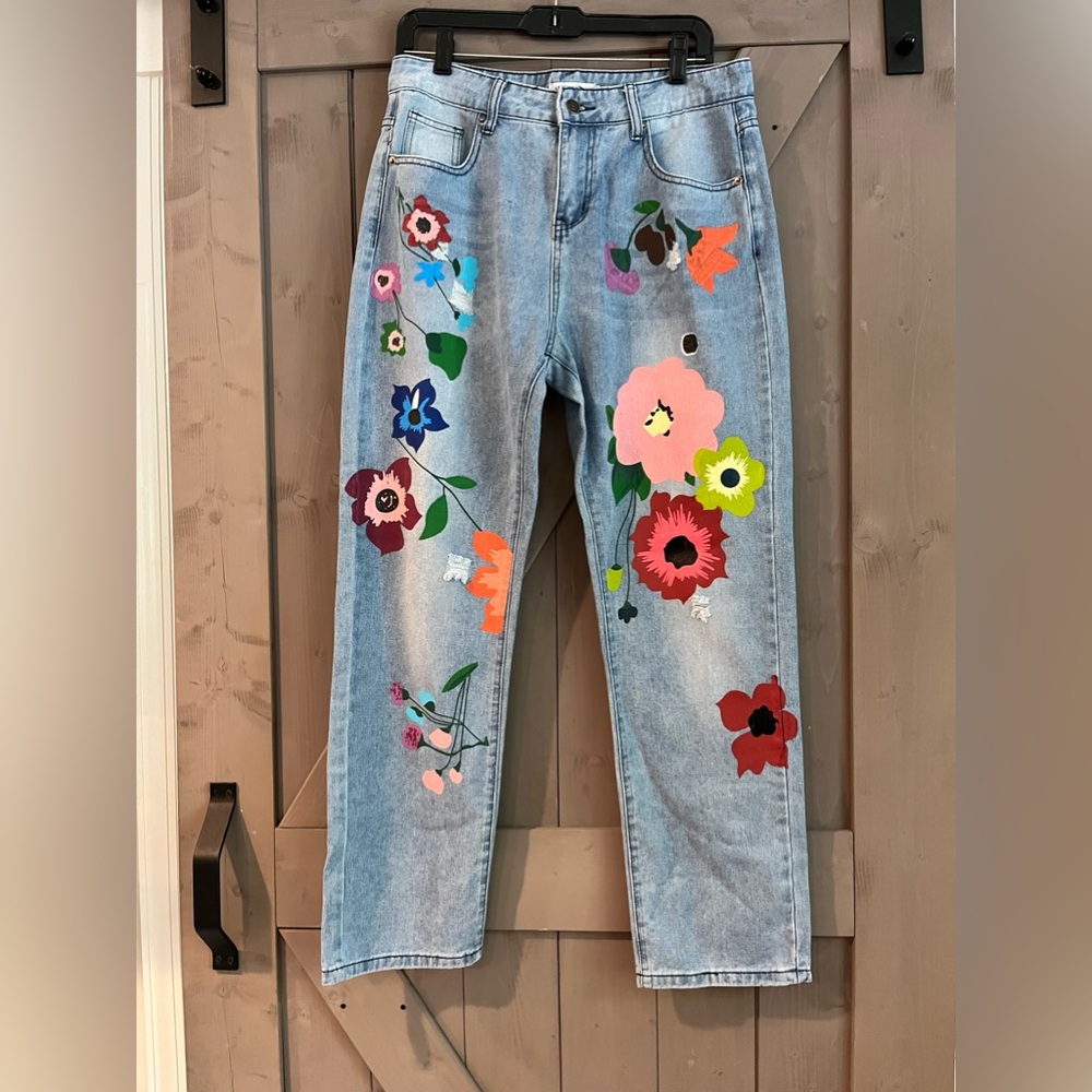Women’s Misslook painted floral straight leg jeans size L excellent condition